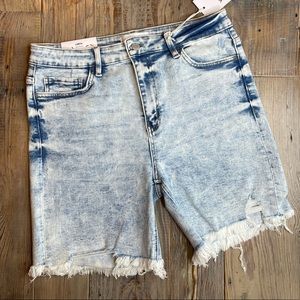 HIGH RISE MIDI SHORT BY VERVET